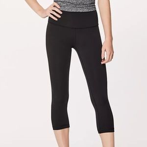 Lululemon Wunder Under Crop